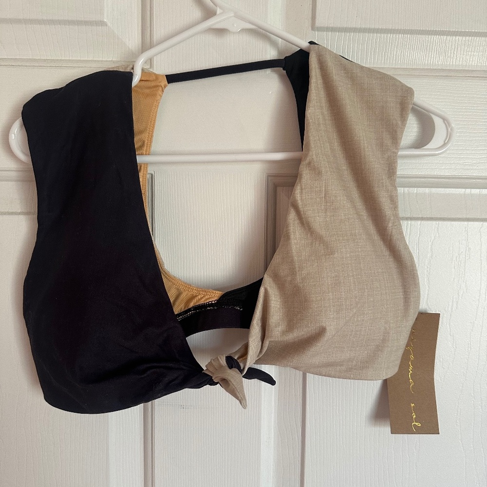 NWT Niyama Sol Knotty Sports Bra